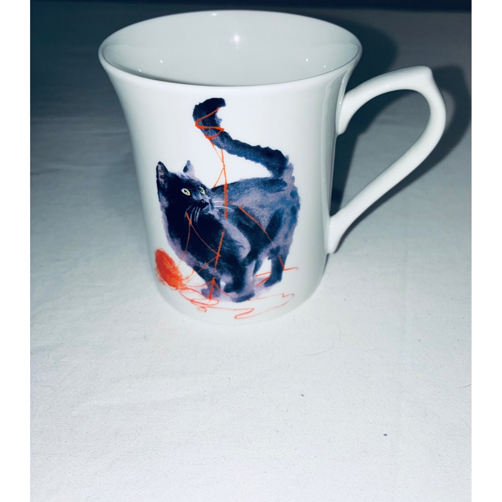Set of 3 Cat Coffee Mugs Black Cat with Yarn and Calico Cat Ceramic Tea Cups - Picture 4 of 9